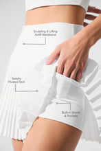 Cargar imagen en el visor de la galería, Alo yoga grand slam tennis skirt white
