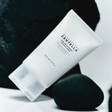 Cargar imagen en el visor de la galería, Skin 1004 Madagascar Centella Tone Brightening Capsule Cream
