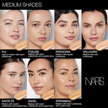 Cargar imagen en el visor de la galería, Base NARS light reflecting foundation
